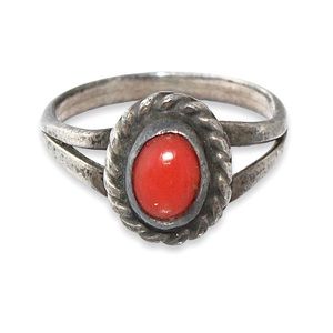 Vintage Red Coral Sterling Silver Ring Size 6.25 Oval Cabochon Southwestern